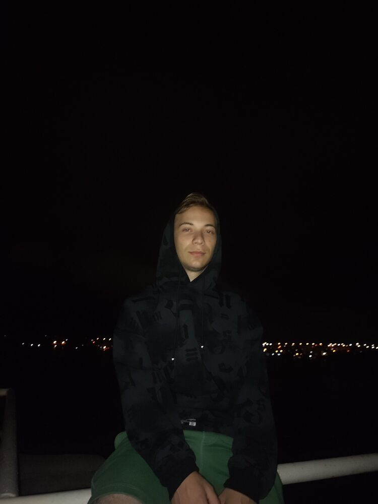 ���� 52527461 ����� ������, 21 ���, ���� ���������� � �����������