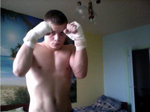  4773791  DERZKIY, 37 ,    