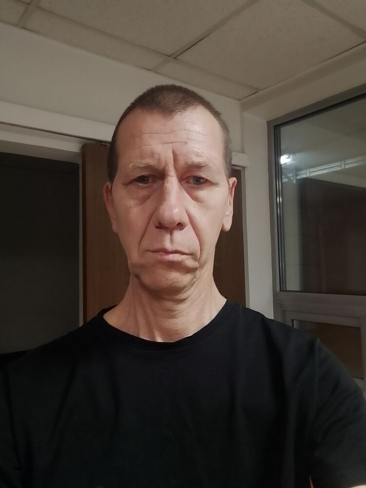  52939751  , 46 ,    