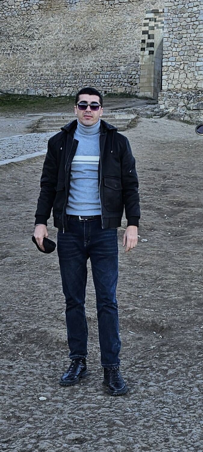 ���������� ����������, ���� ������� Parviz, 32 ����, ������������ ��� ����� � ���������, c�������� ���������, ���������