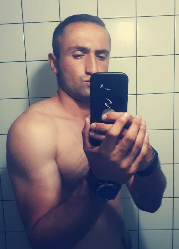  18028731  , 30 ,    