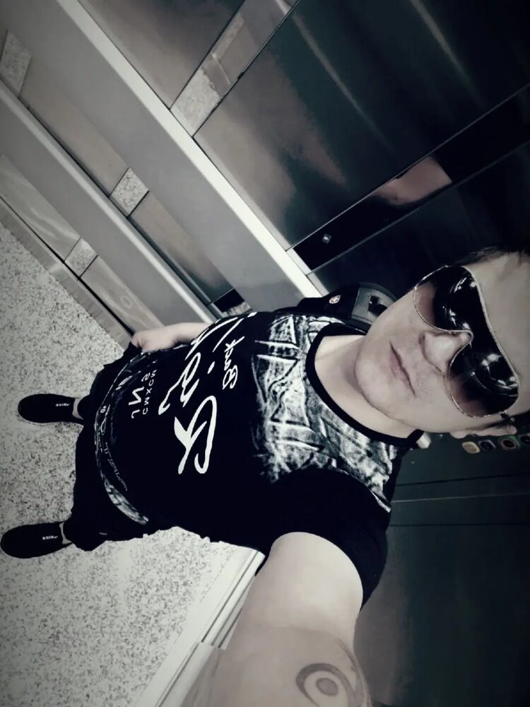  ,   Alexander, 35 ,     , c 