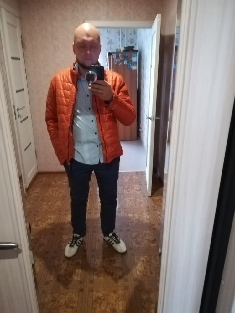  18114071  , 43 ,     