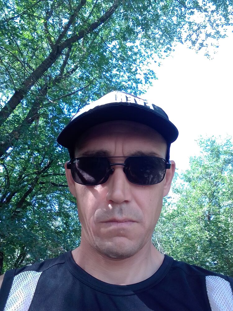  --,   , 42 ,   c 
