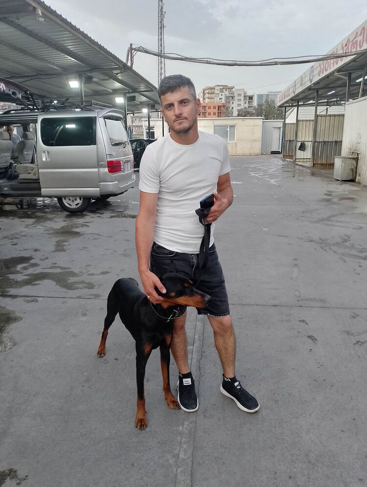  35090611  Koba, 35 ,    
