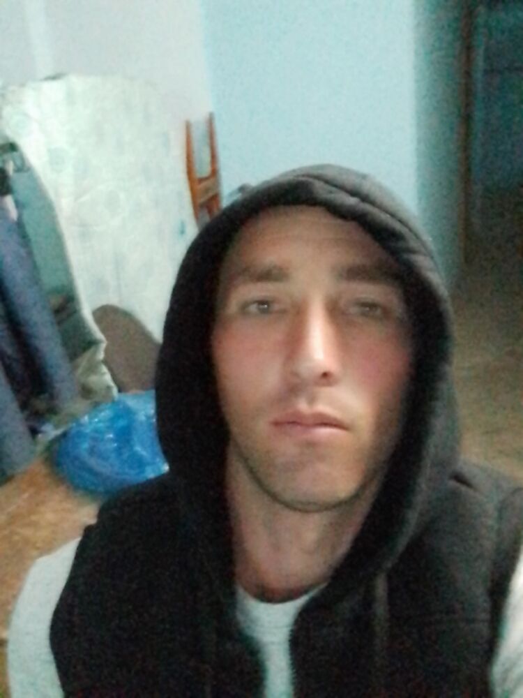  43039011  , 28 ,    