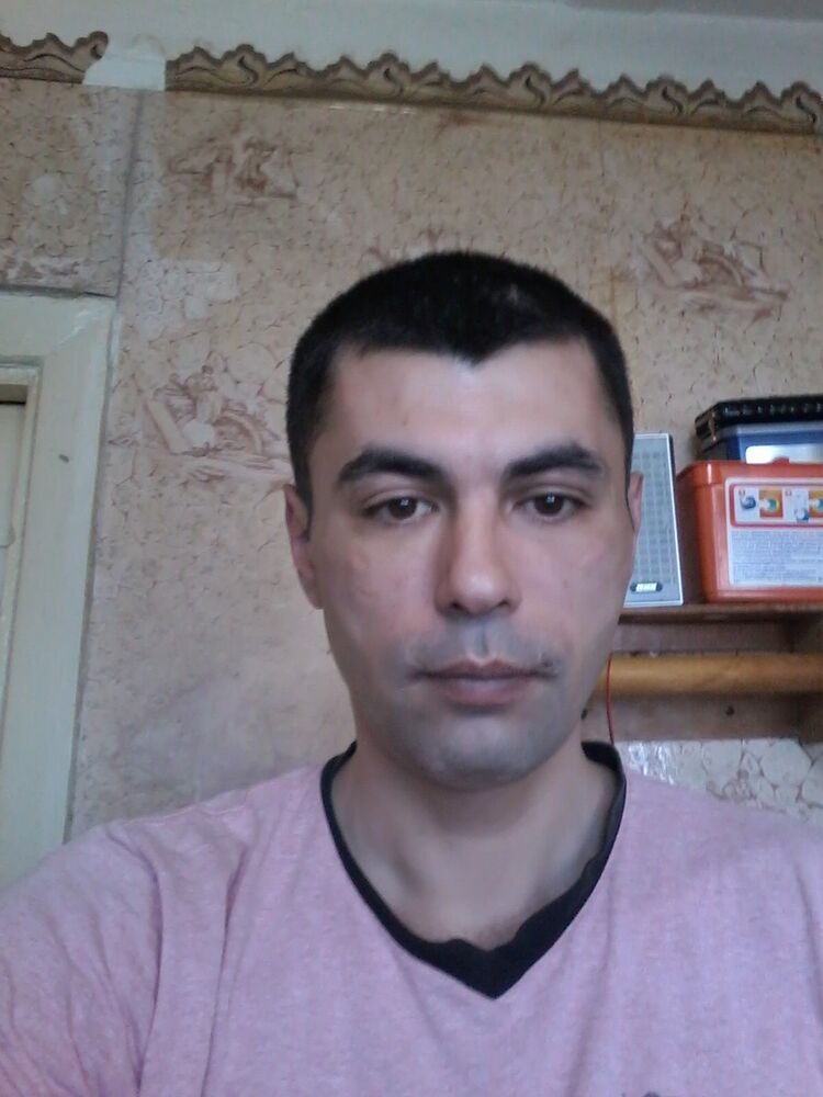  ,   Ivan, 37 ,   ,   , c , 