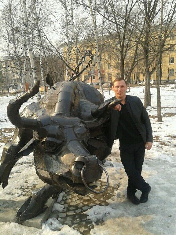  44262841  Maksim, 47 ,    