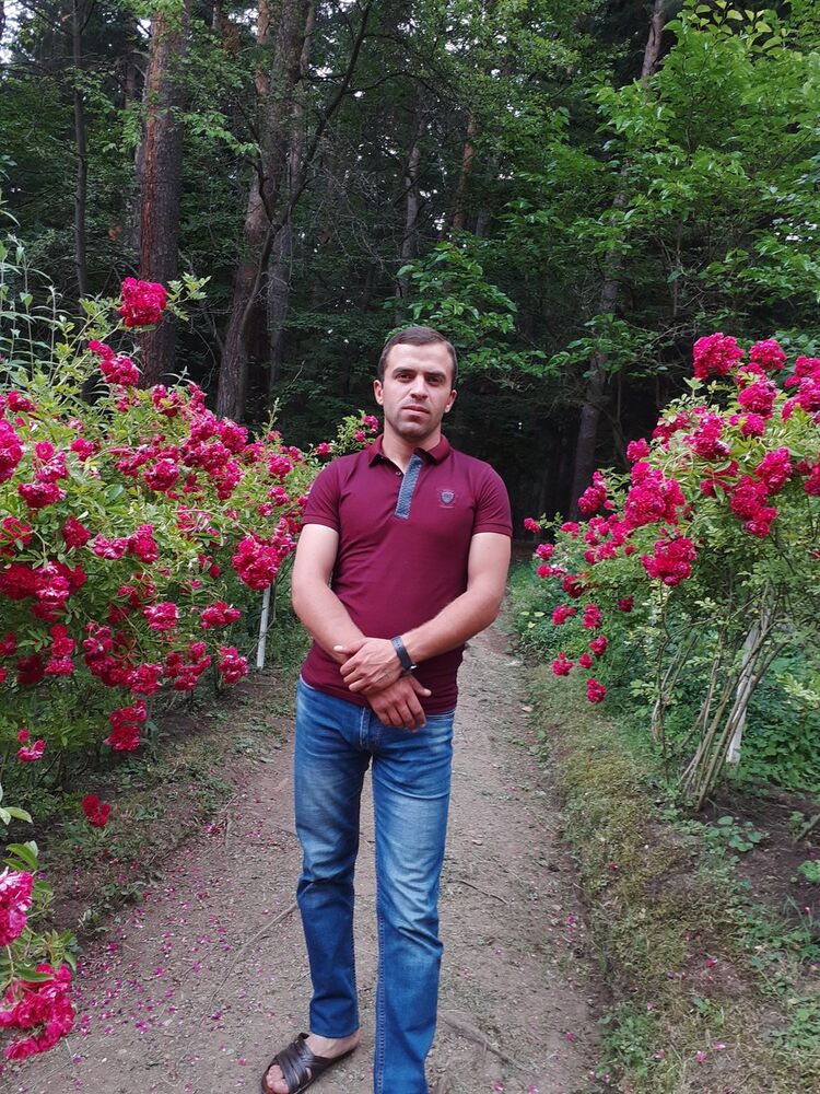  17163011  Arman, 35 ,    