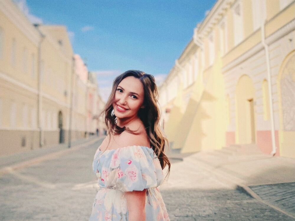  54643661  Nina, 32 ,    