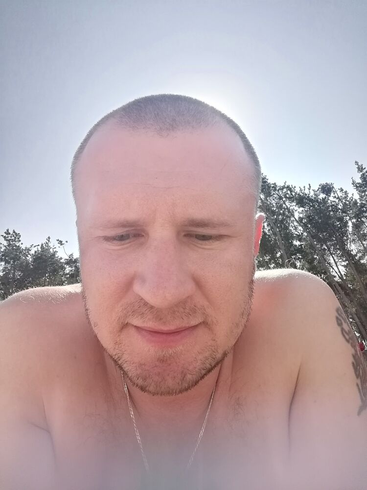  31739851  , 41 ,    