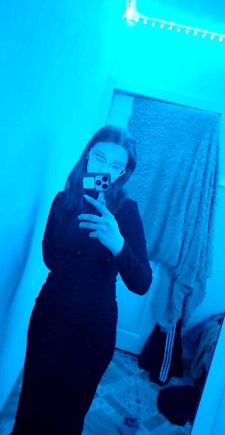  50483781  , 18 ,    