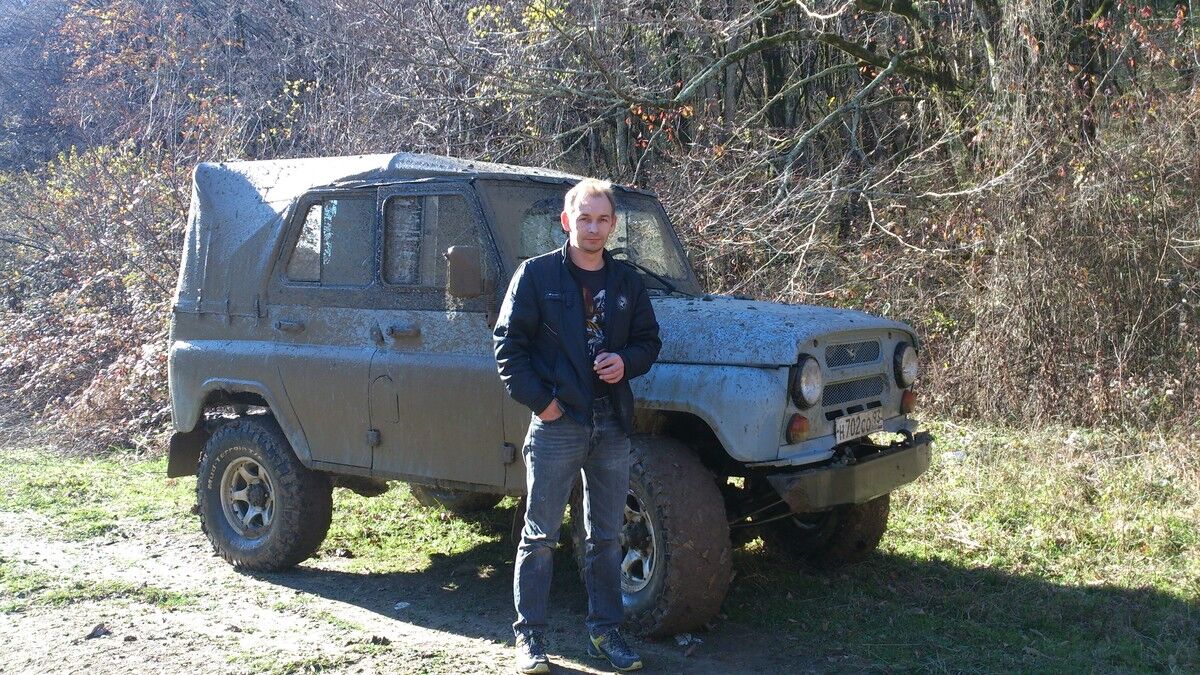  ,   Sergei, 45 ,   ,   , c 