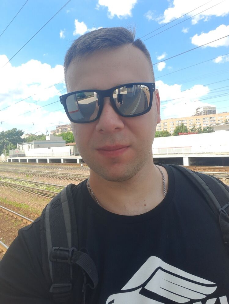  -,   Ruslan, 37 ,   ,   , c 