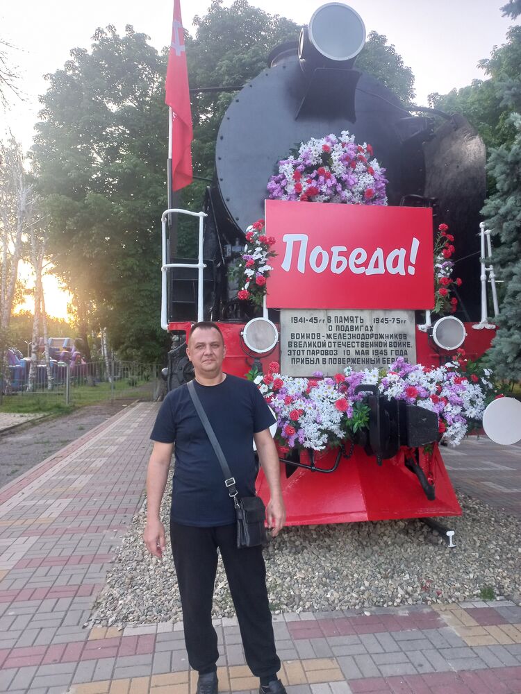  53496581  Denis, 48 ,    --