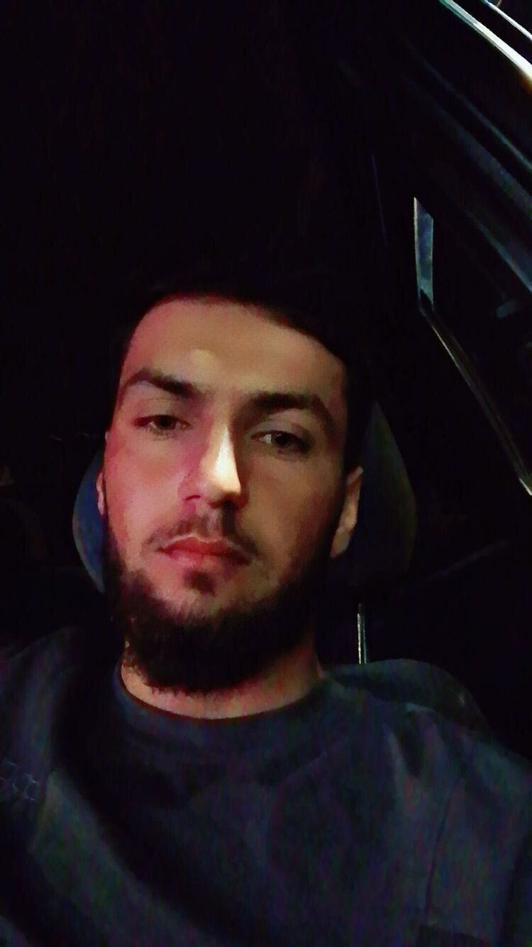  47949761  , 28 ,    