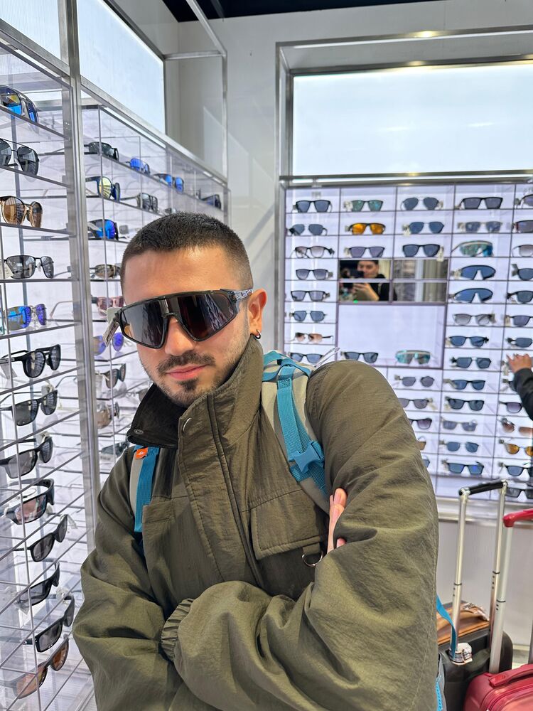  43477931  Furkan, 27 ,    