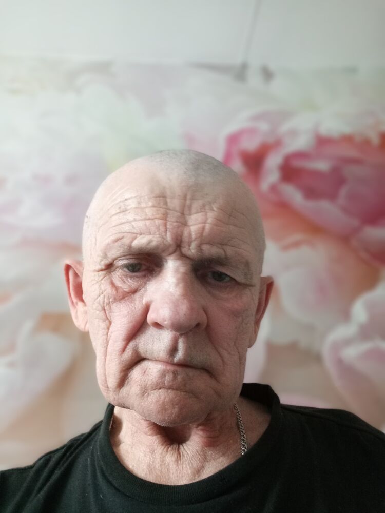  43148451  , 70 ,    