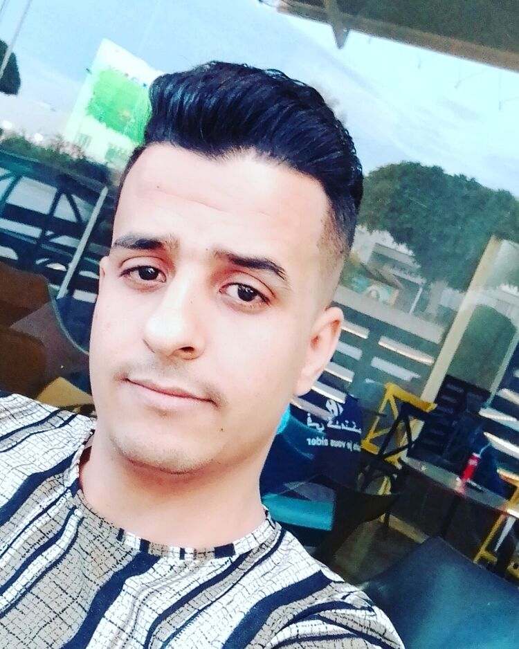  36929311  Karim, 27 ,    Tunis
