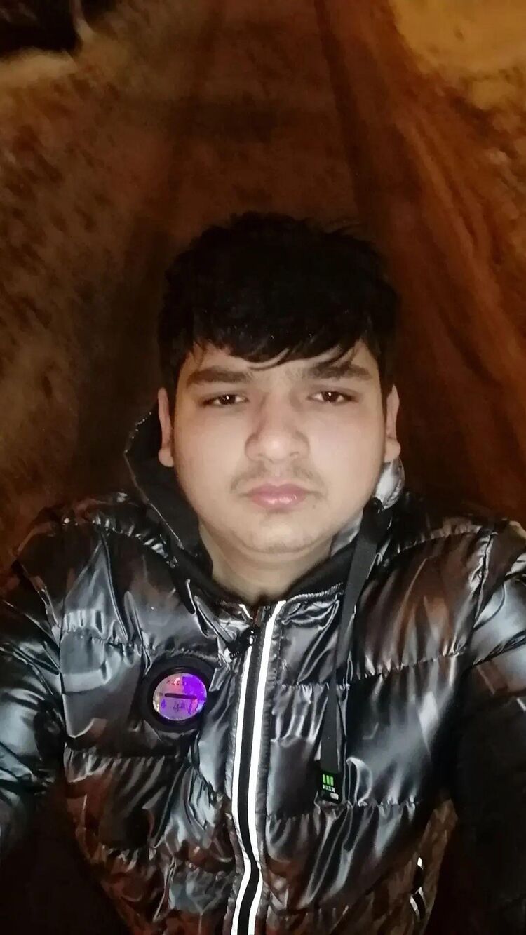 ���� 31894111 ����� ������, 22 ����, ���� ���������� � ����