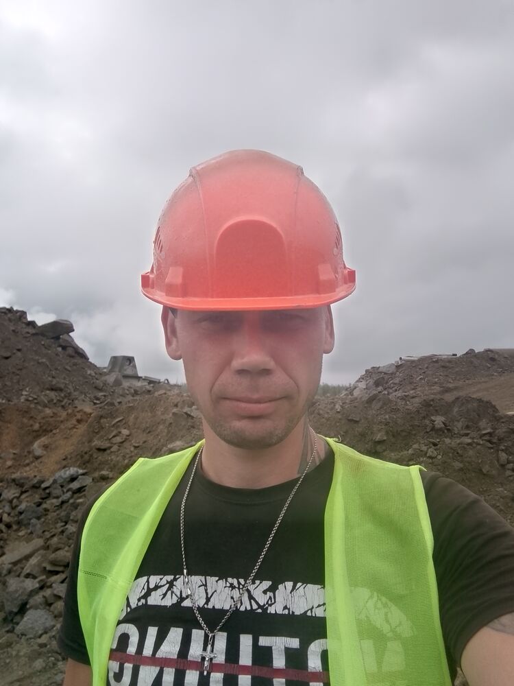  45251661  , 34 ,    