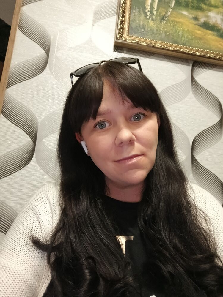  52827191  , 32 ,    