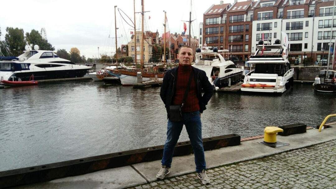  ,   Vladimir, 46 ,   ,   , c , 