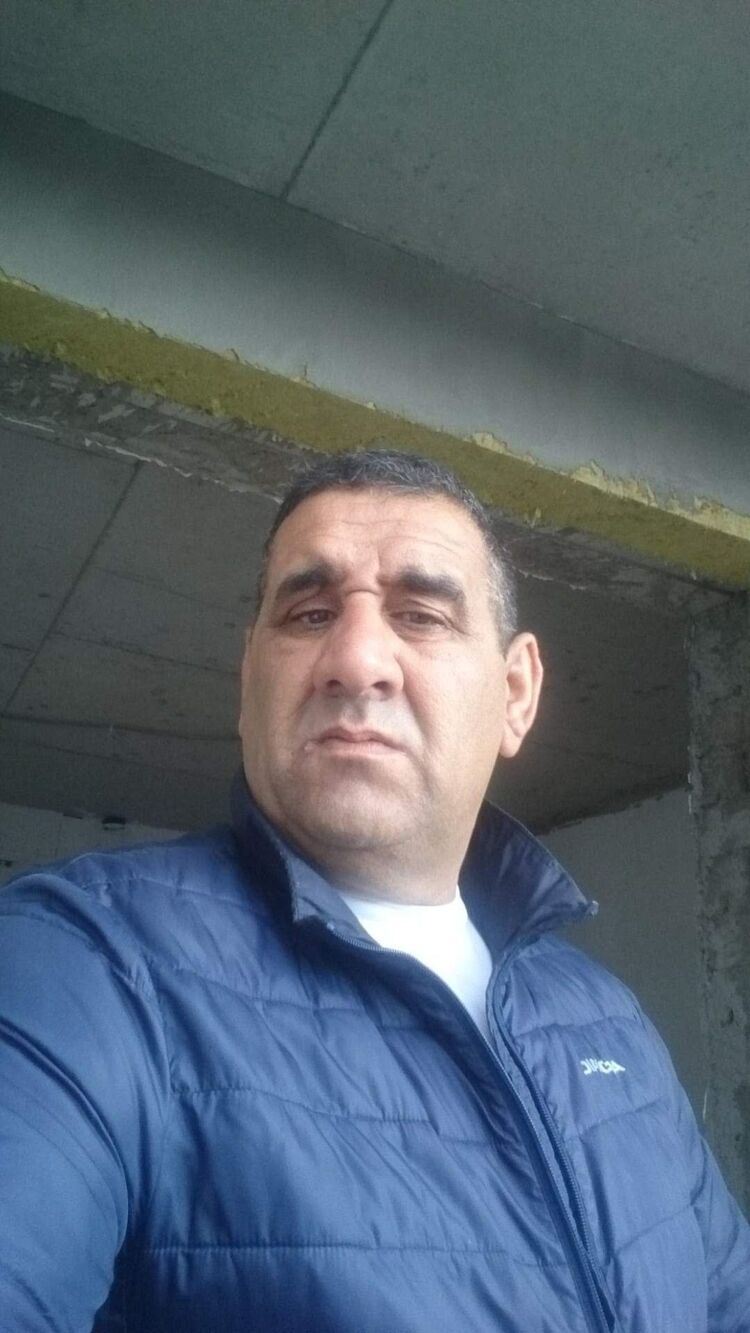  41590721  Tural, 53 ,    
