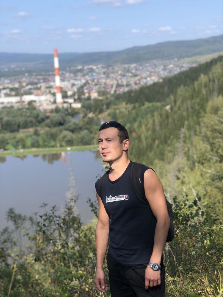  53106461  Denhik, 36 ,    