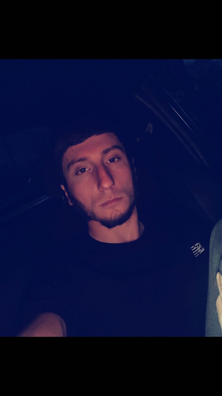  46688101  , 31 ,    