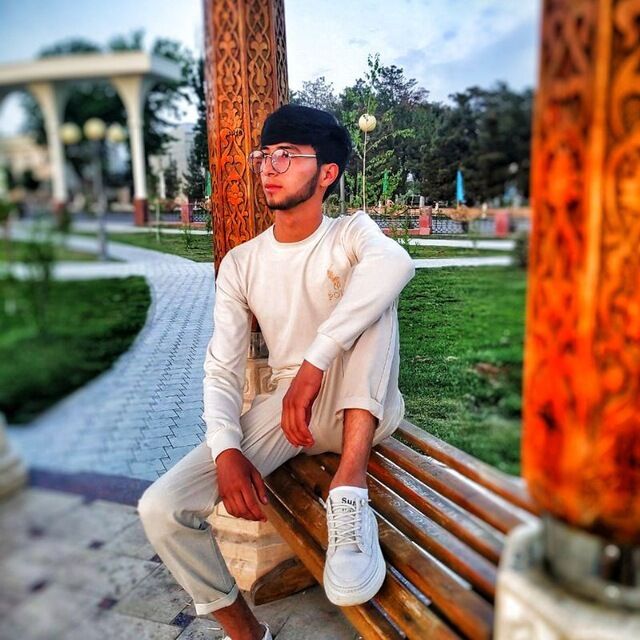  ,   Davrik, 22 ,   ,   