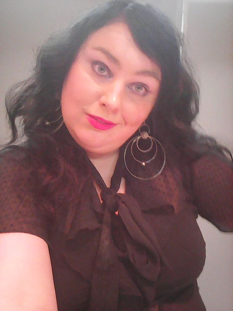  6663601  Elena, 35 ,    