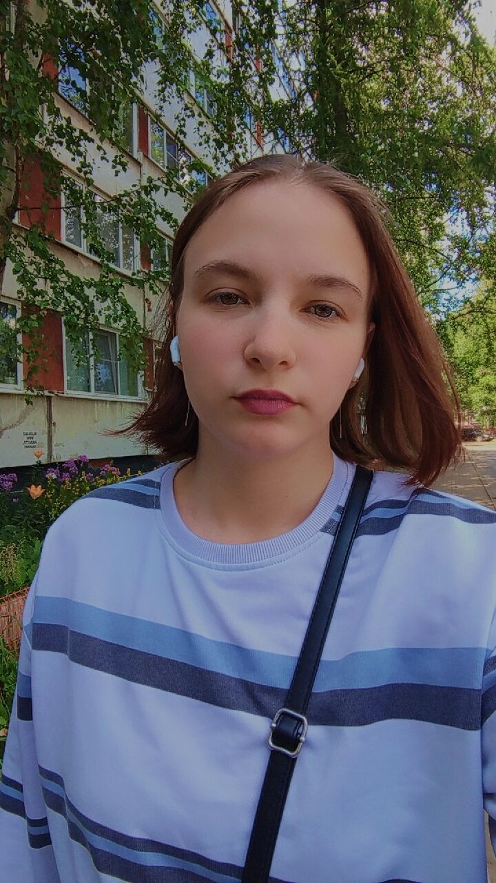  52877631  , 21 ,    