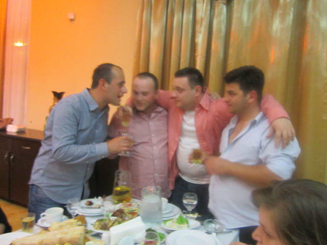  4028511  Aleko, 44 ,    