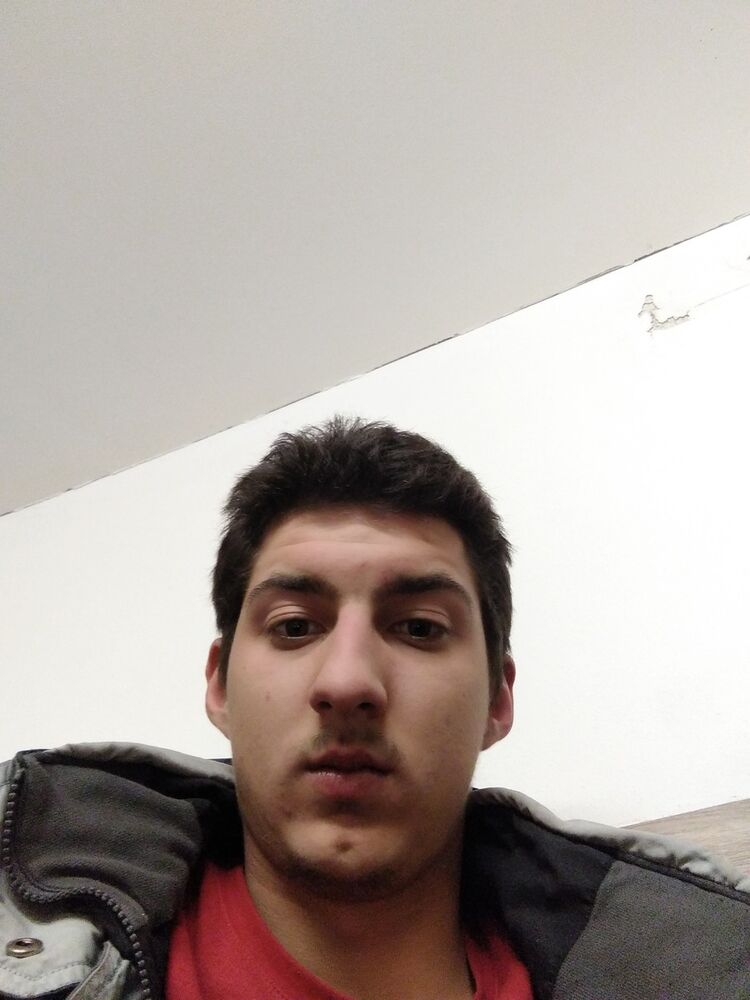  18777071  Andrii, 27 ,    Most