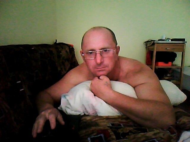  18007571  , 52 ,    
