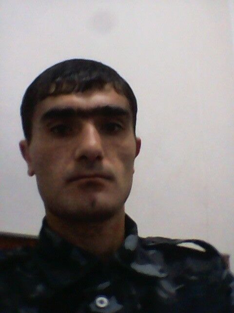  6000951  Sarqis, 39 ,    