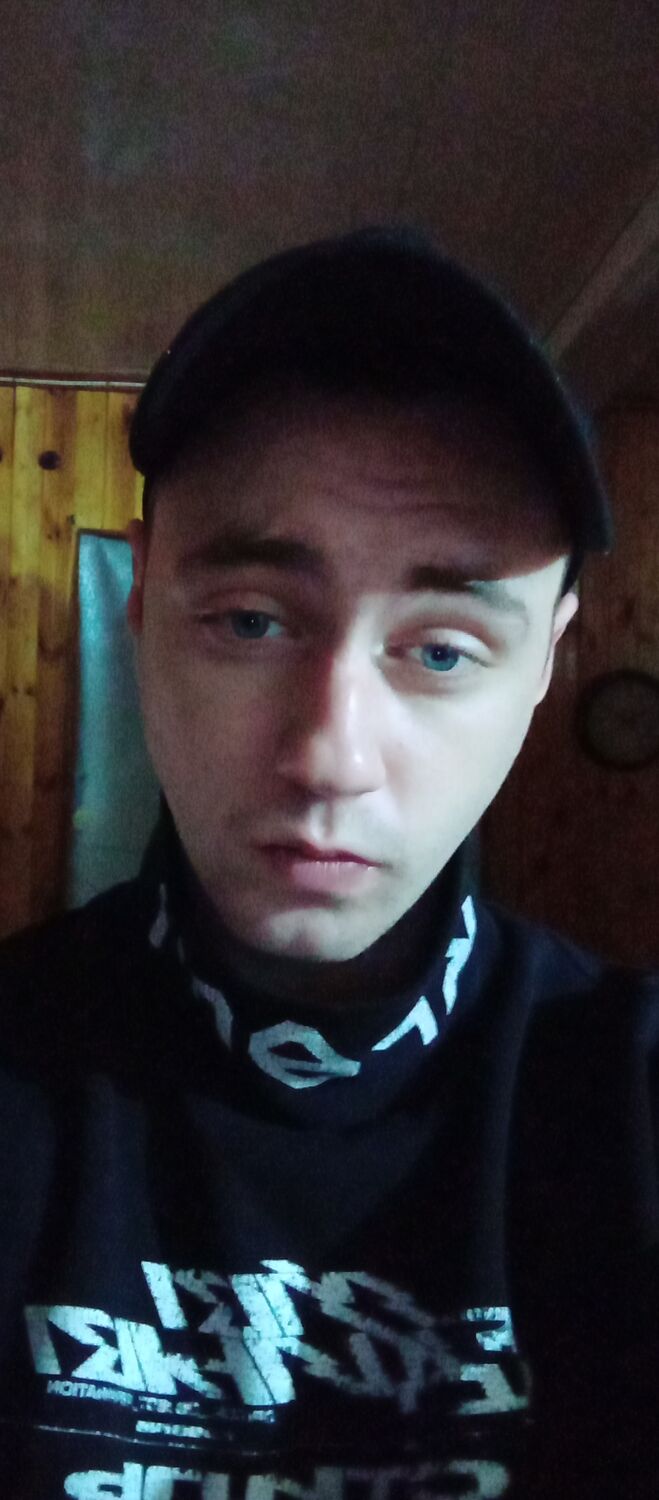  38831351  , 22 ,    