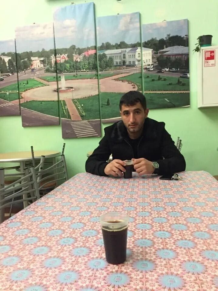  28335691  Narek, 30 ,    