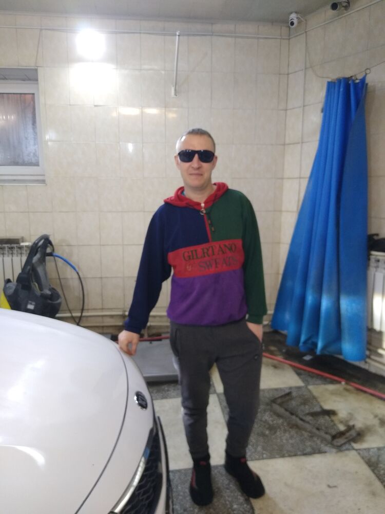  33280011  , 35 ,    