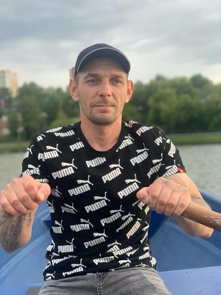  ,   Egor, 38 ,   ,   