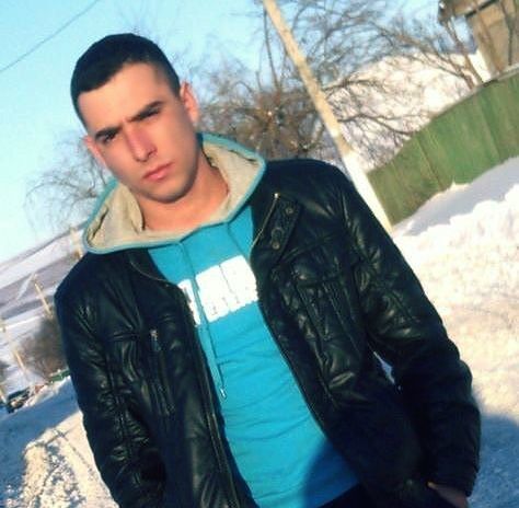  ,   Vasea, 32 ,   ,   
