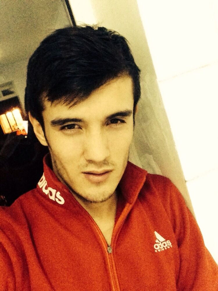  5727341  John 9757245, 33 ,    