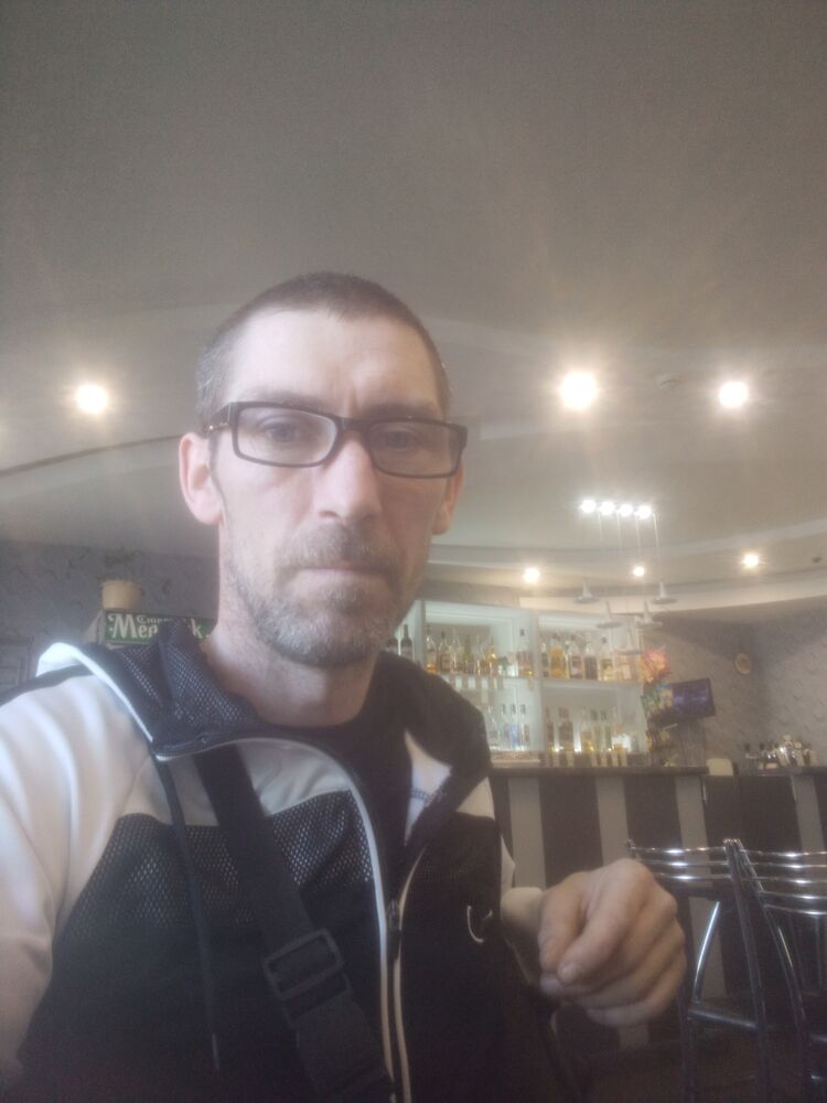  42168331  , 40 ,    