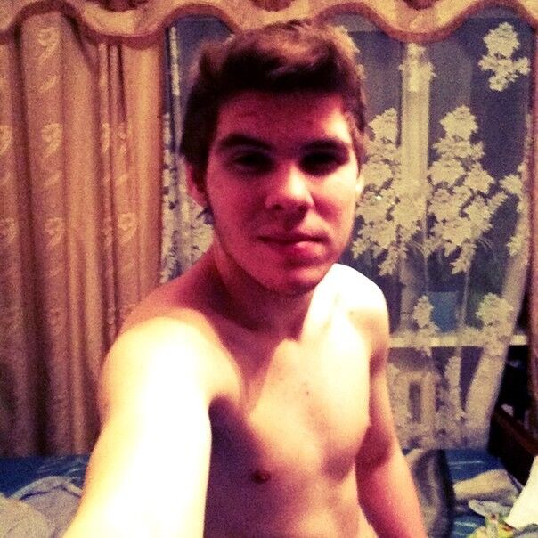  5585771  Andrey, 28 ,    