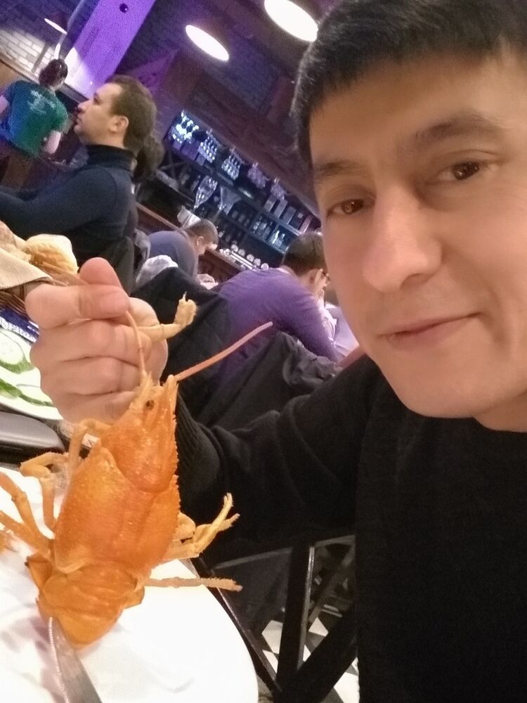  ,   Alisher, 42 ,   ,   , c , 