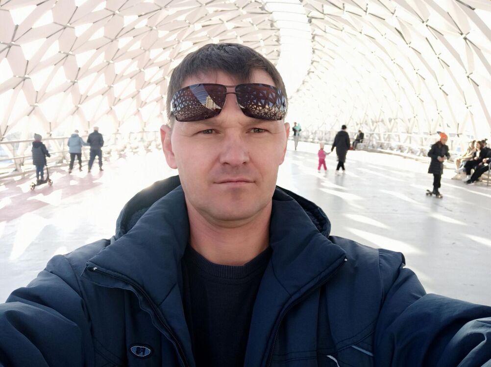  25040771  , 38 ,    