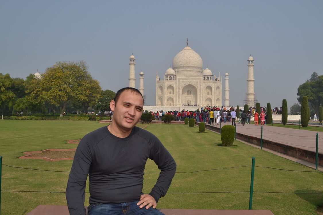  6826701  Tilla, 37 ,    