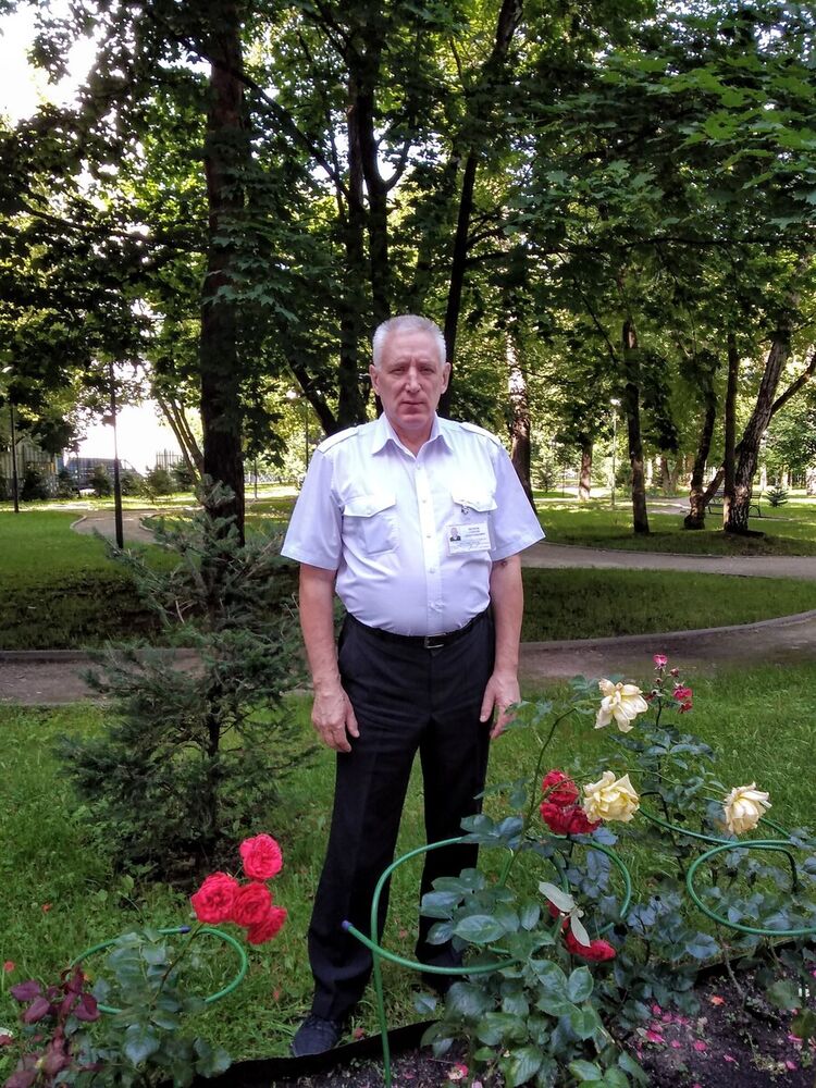  ,   Sergei, 64 ,   ,   , 