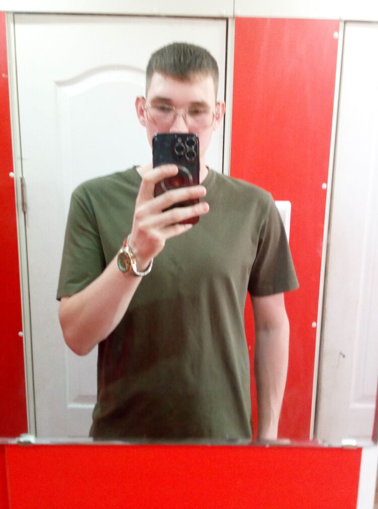  43977321  Oleg, 24 ,    -